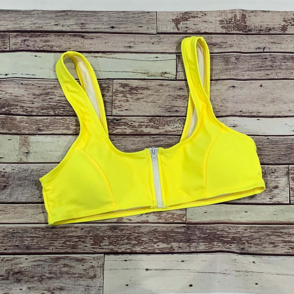 NWOT Yellow bikini top